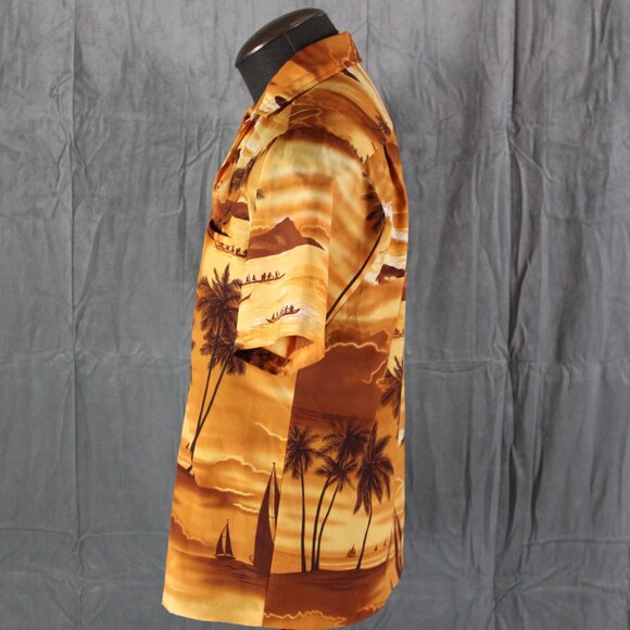 Vintage Hawaiian Shirt - Brown Island Pattern by Made in Hawaii - Men's Small - Picture 7 of 10